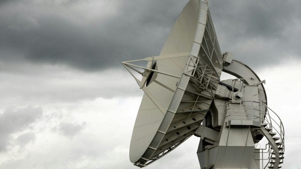 Structural mast engineering: calculating guy wire triangulation angles, turnbuck